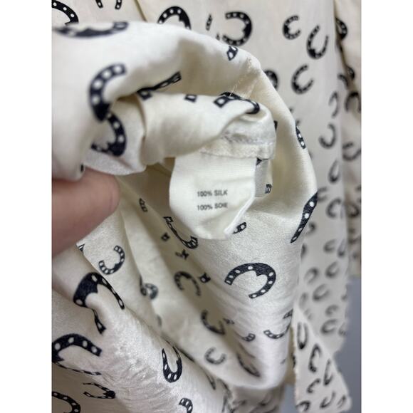 Elizabeth and James Silk Lucky Horseshoe Blouse Top M Kentucky Derby Vegas - Picture 8 of 8